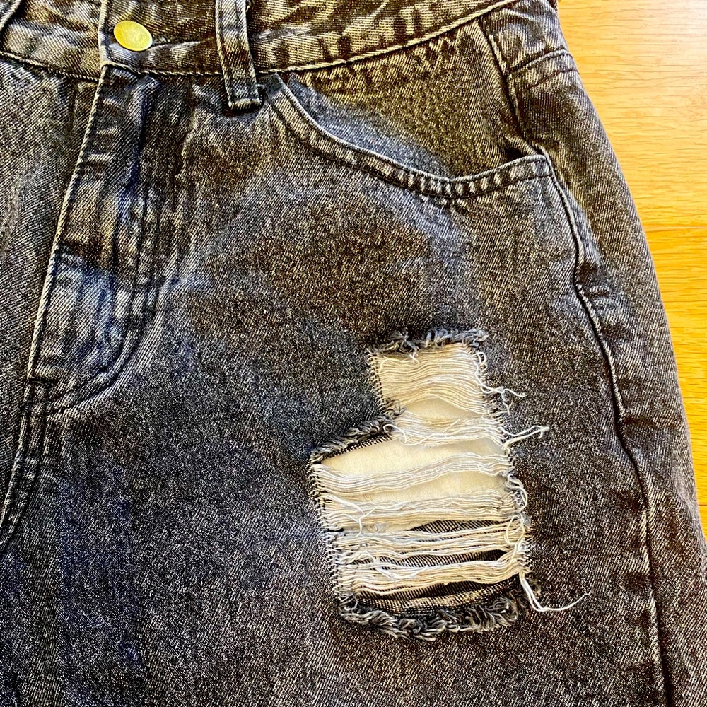 Acid wash ripped jogger jeans